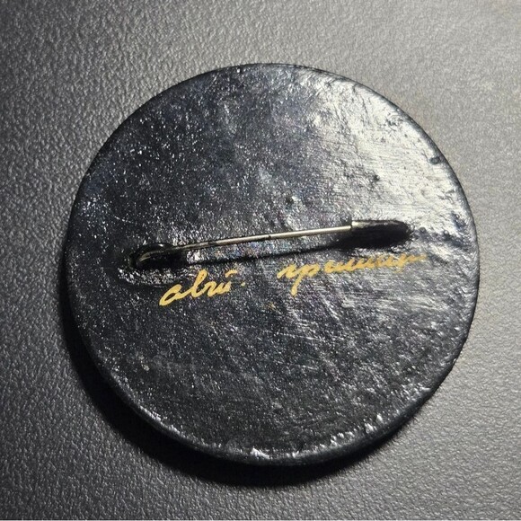 Floral Oval Russian Brooch with Hand Painted Design Signed Vintage - Picture 3 of 6